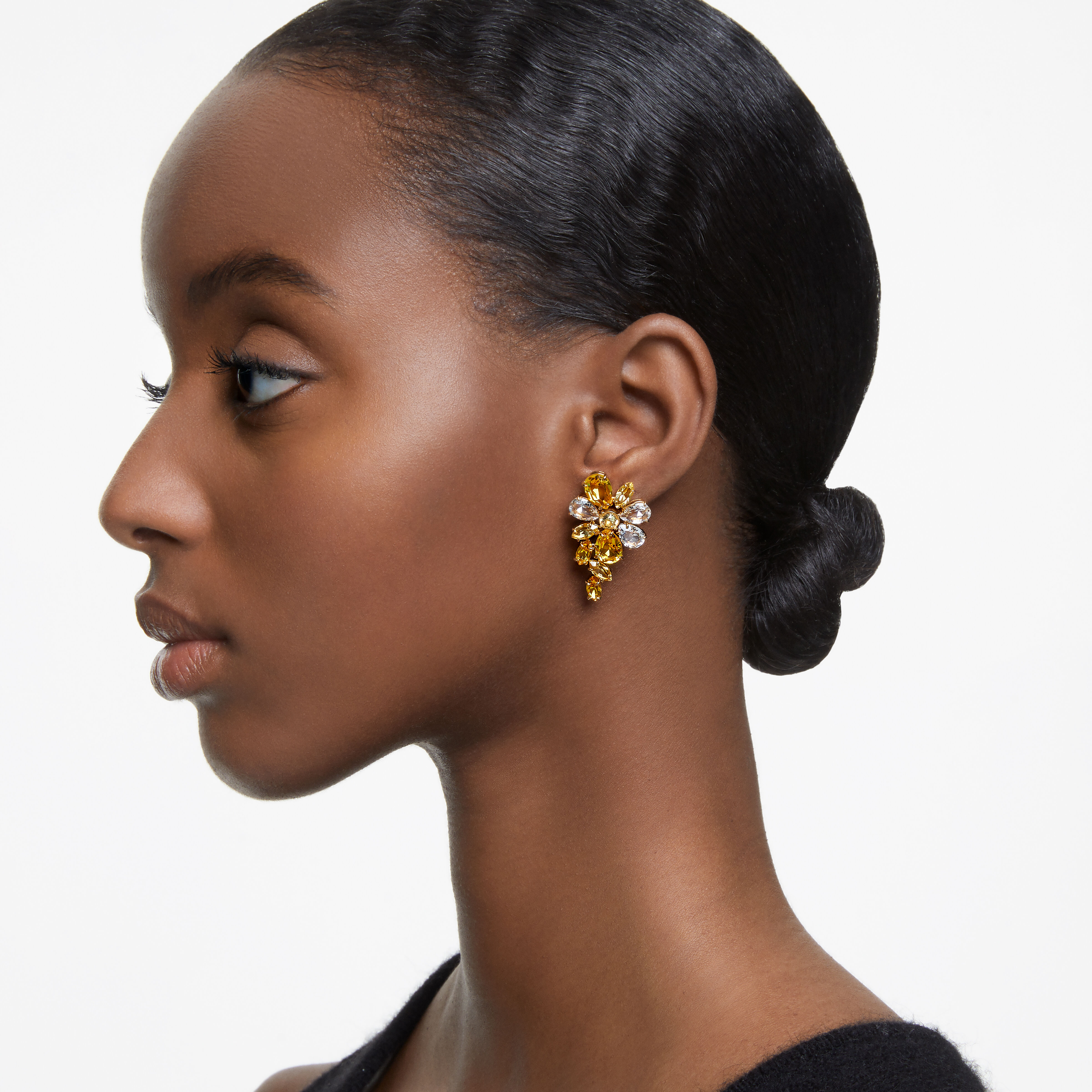 Gold stud online drop earrings