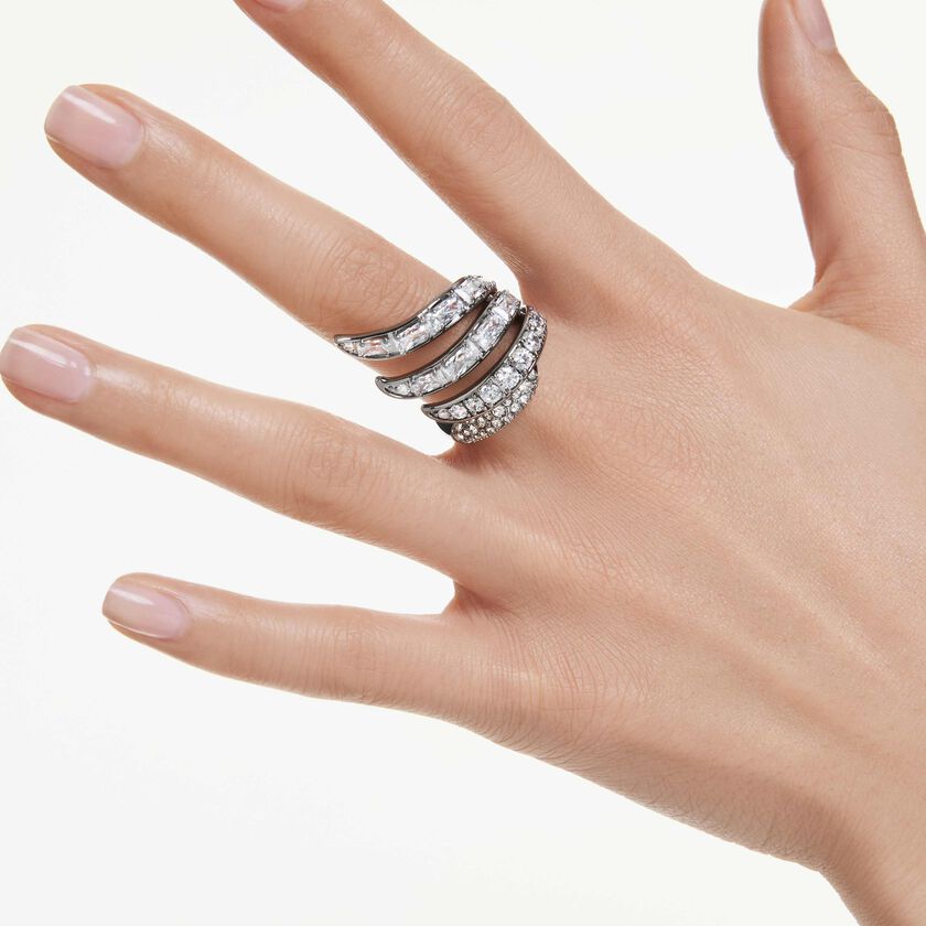 swarovski the vienna collection ring  swan  white  ruthenium plated