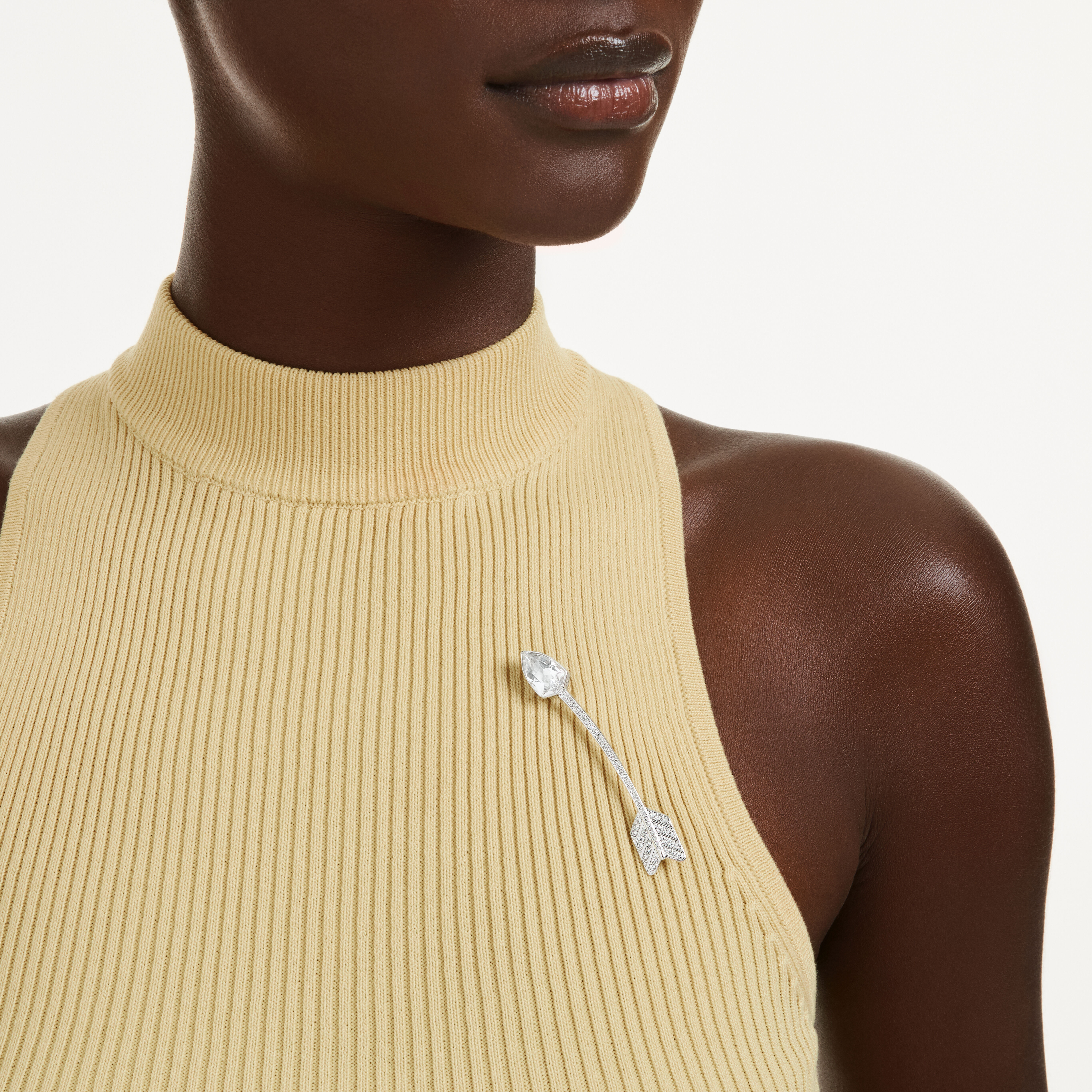 swarovski idyllia brooch  mixed cuts  arrow  white  rhodium plated