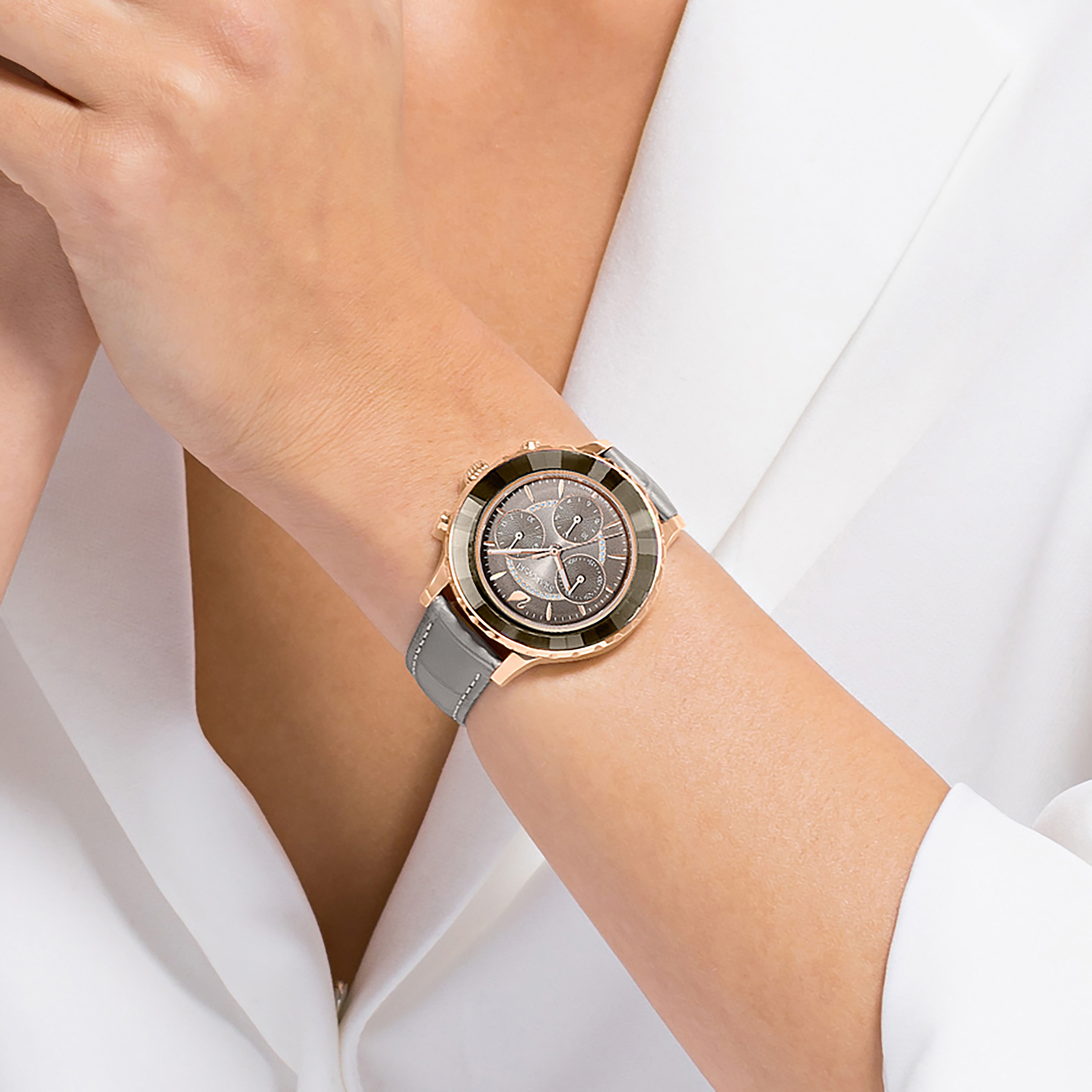 Crocodile watch swarovski top