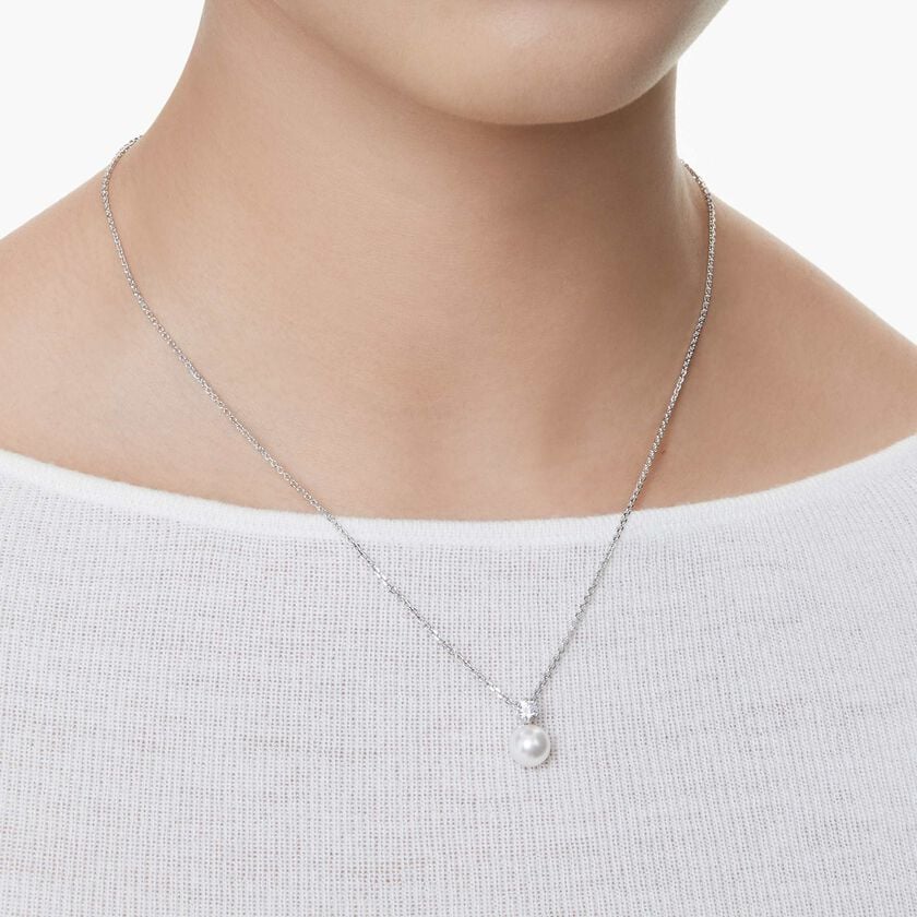 swarovski matrix pendant  crystal pearl  round cut  white  rhodium plated