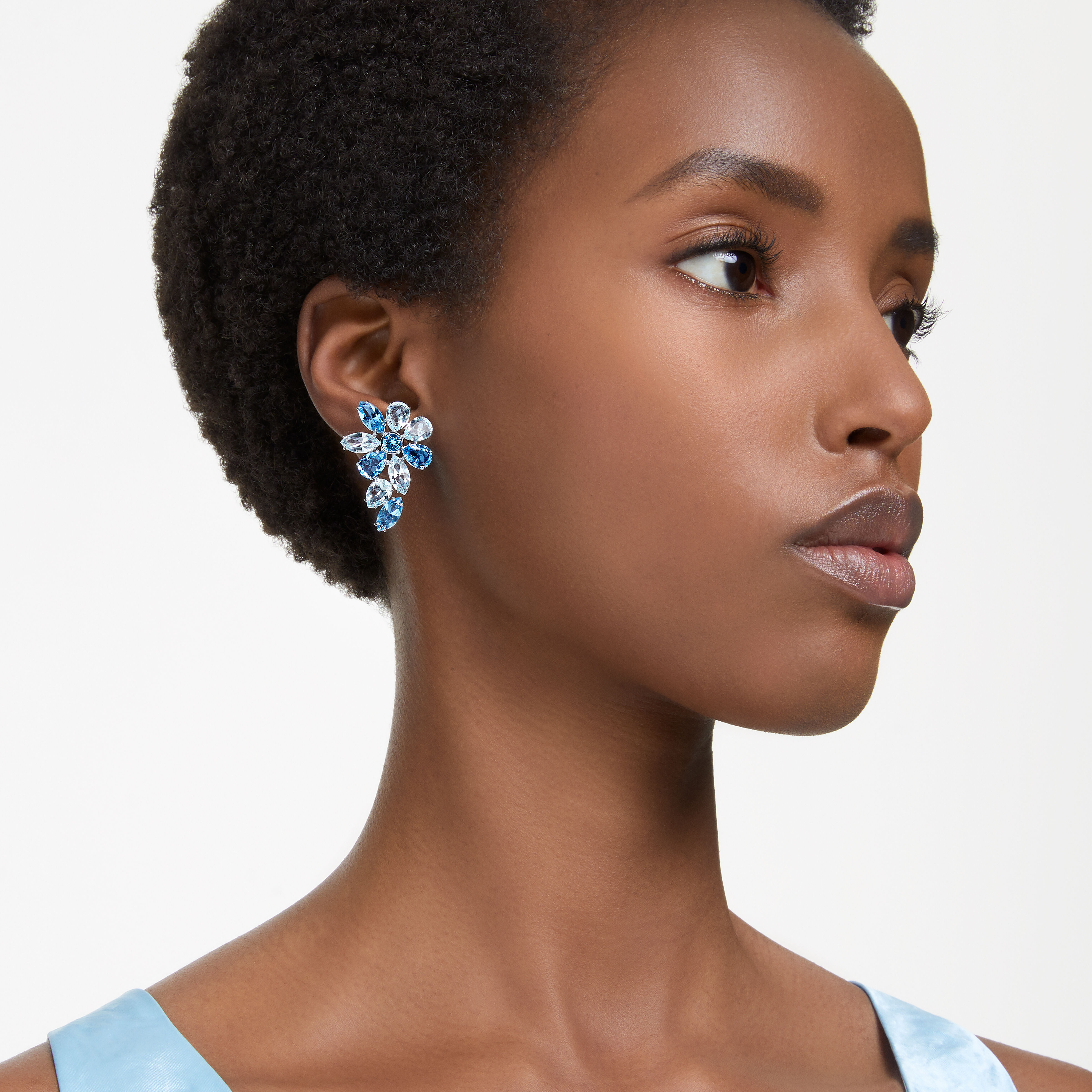 Swarovski sparkling pierced earrings clearance aqua rhodium plated