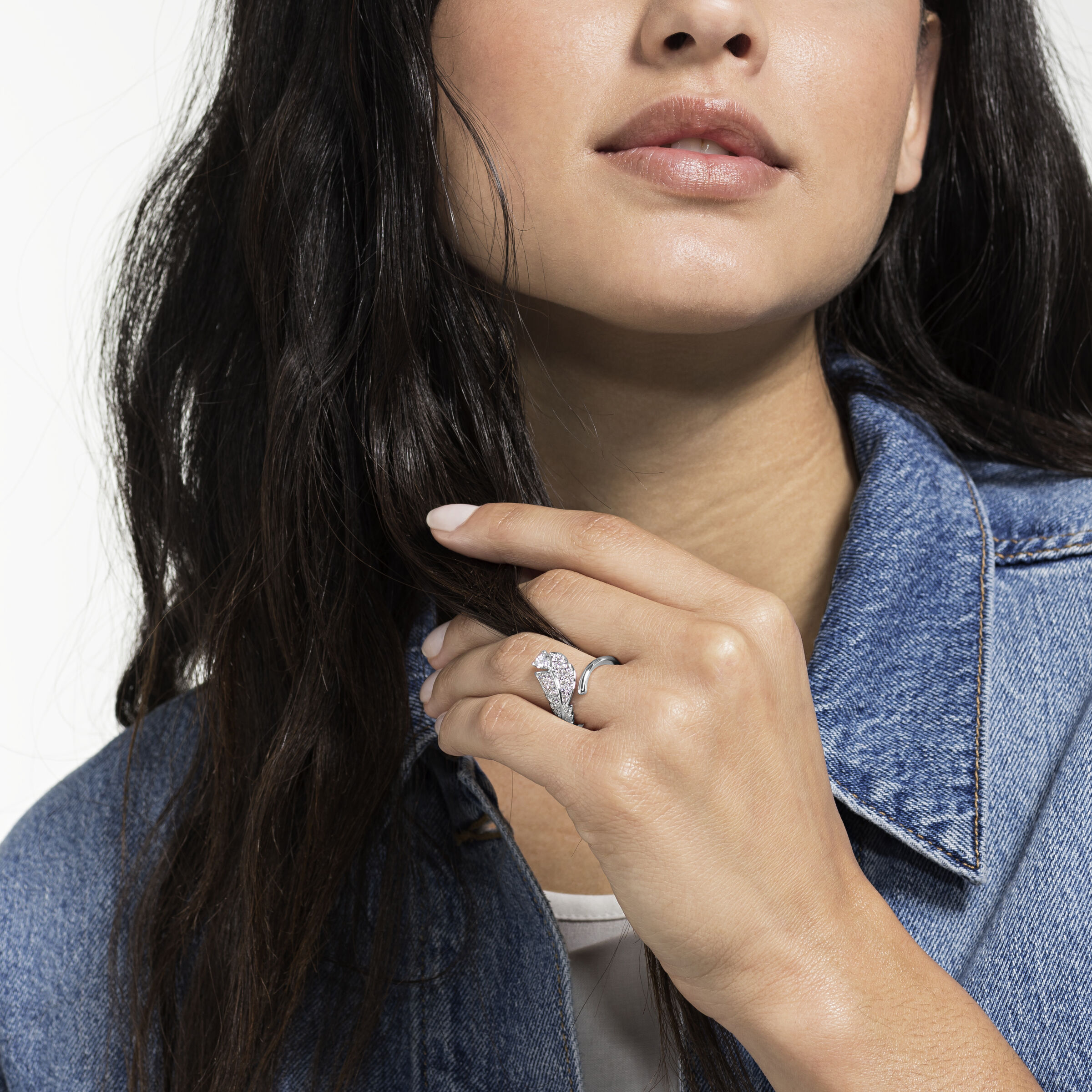 Swarovski motif hot sale ring
