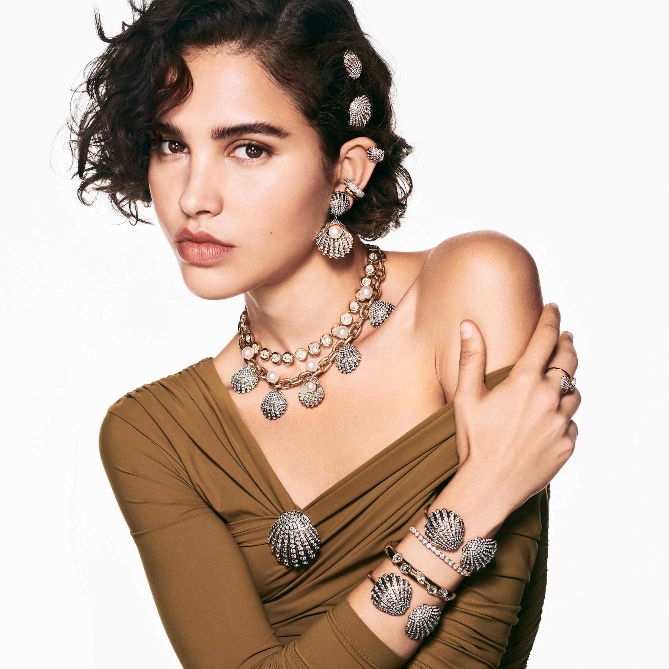 swarovski idyllia bangle  shell  white  gold tone plated