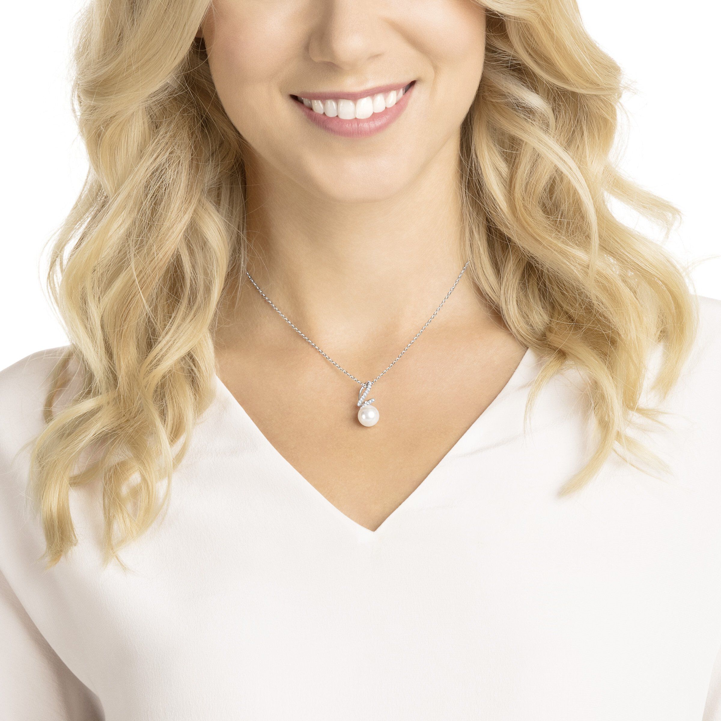 swarovski gabriella pendant  white  rhodium plated