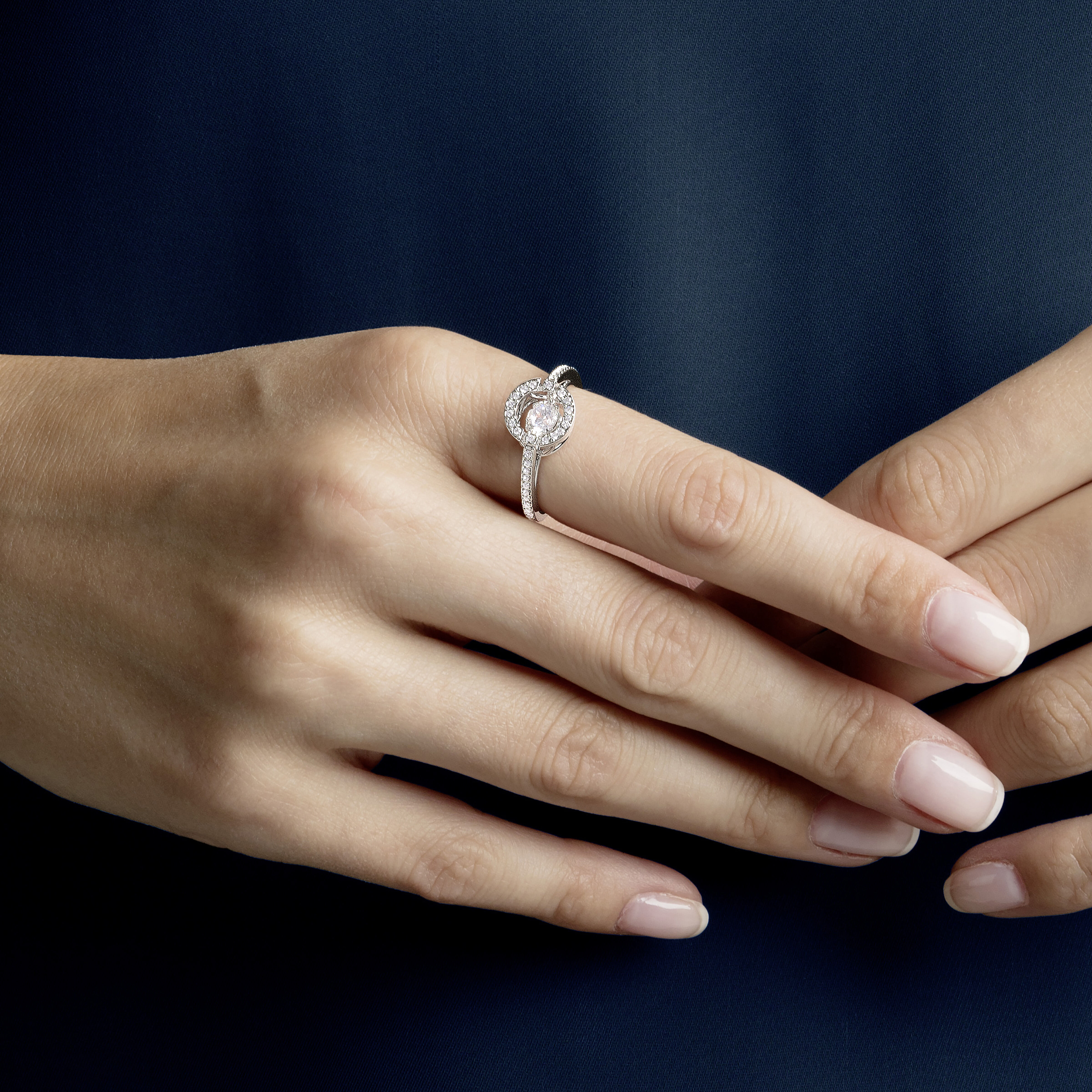 Swarovski hotsell round ring