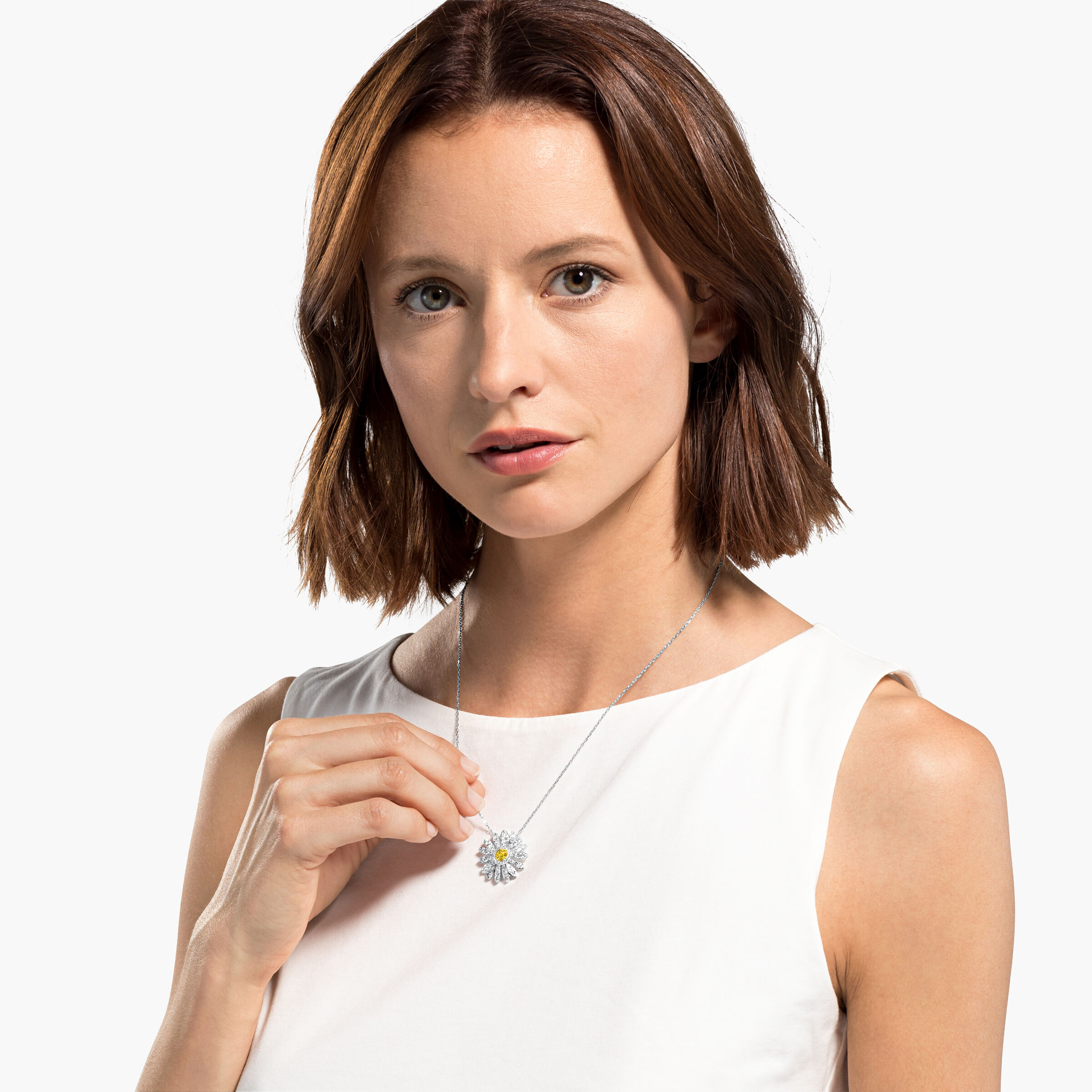 Swarovski eternal top flower necklace
