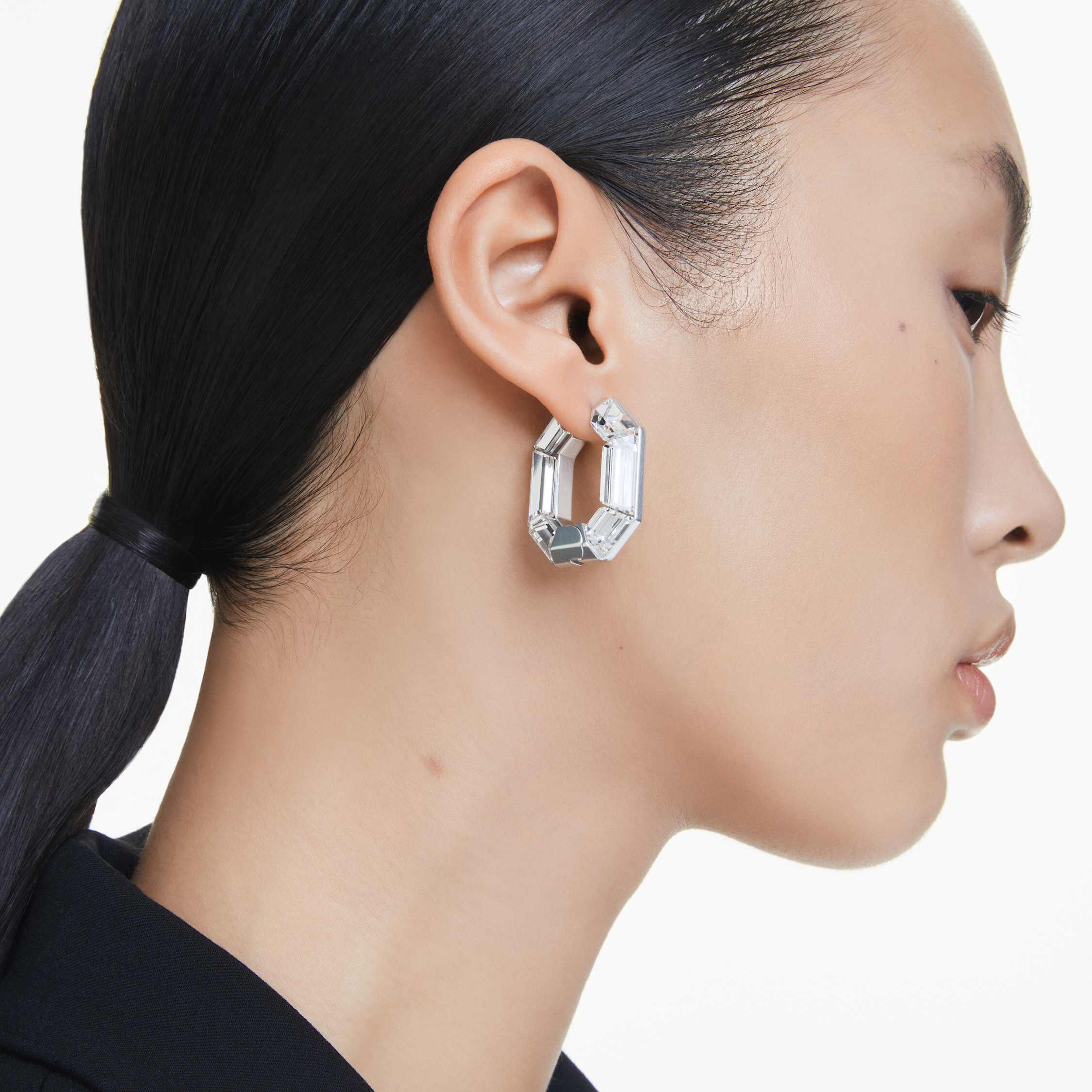 Small white hoop earrings discount