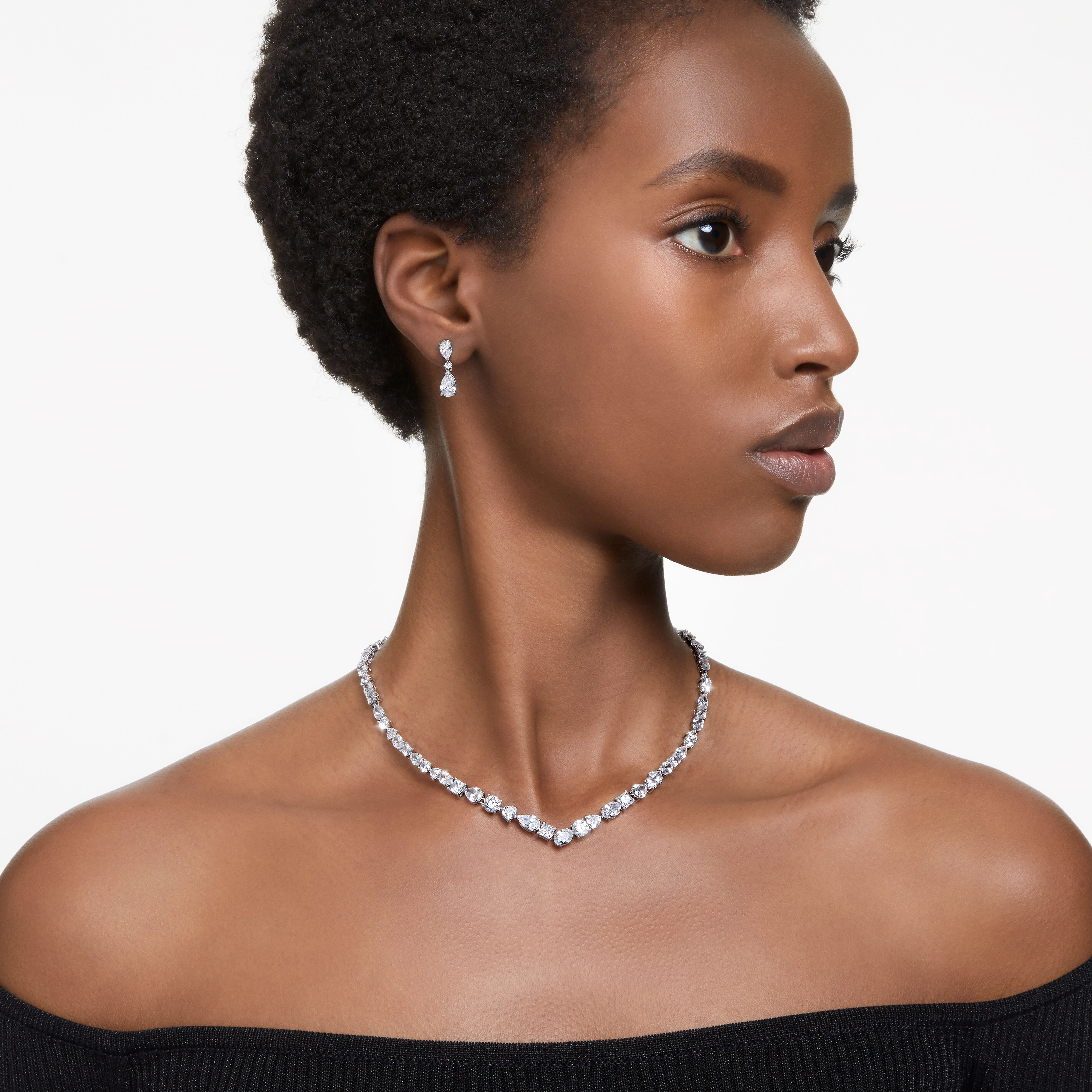 Tennis deluxe hot sale mixed v necklace
