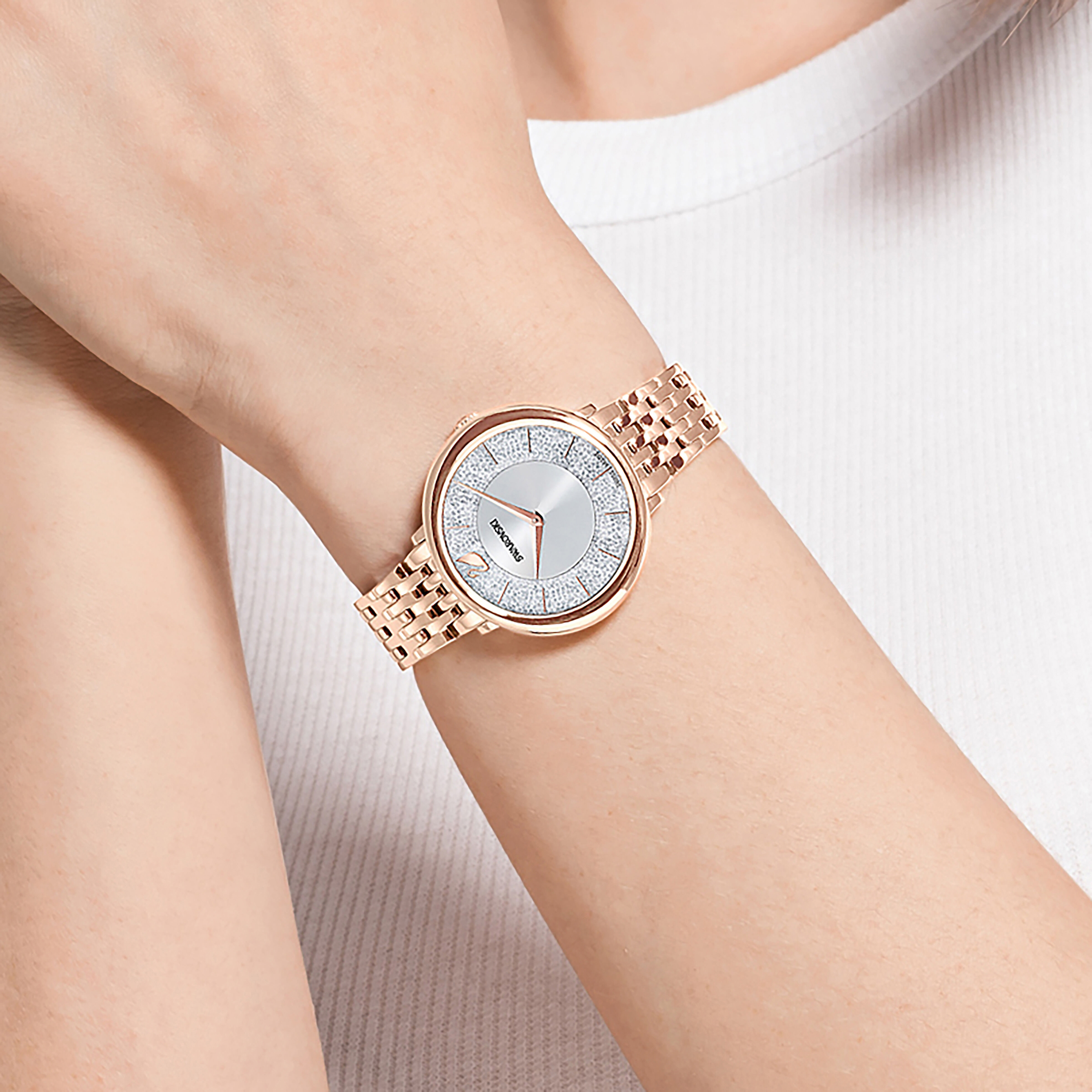 Swarovski glam 2025 watch