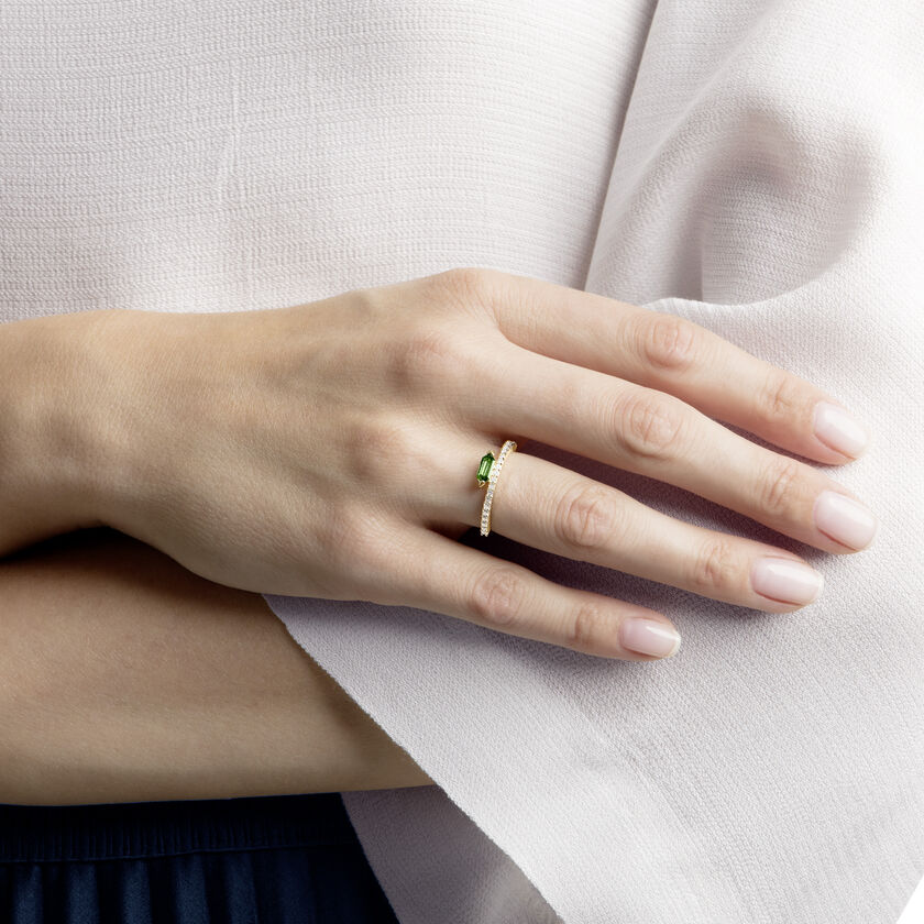 swarovski oz ring  white  gold plating