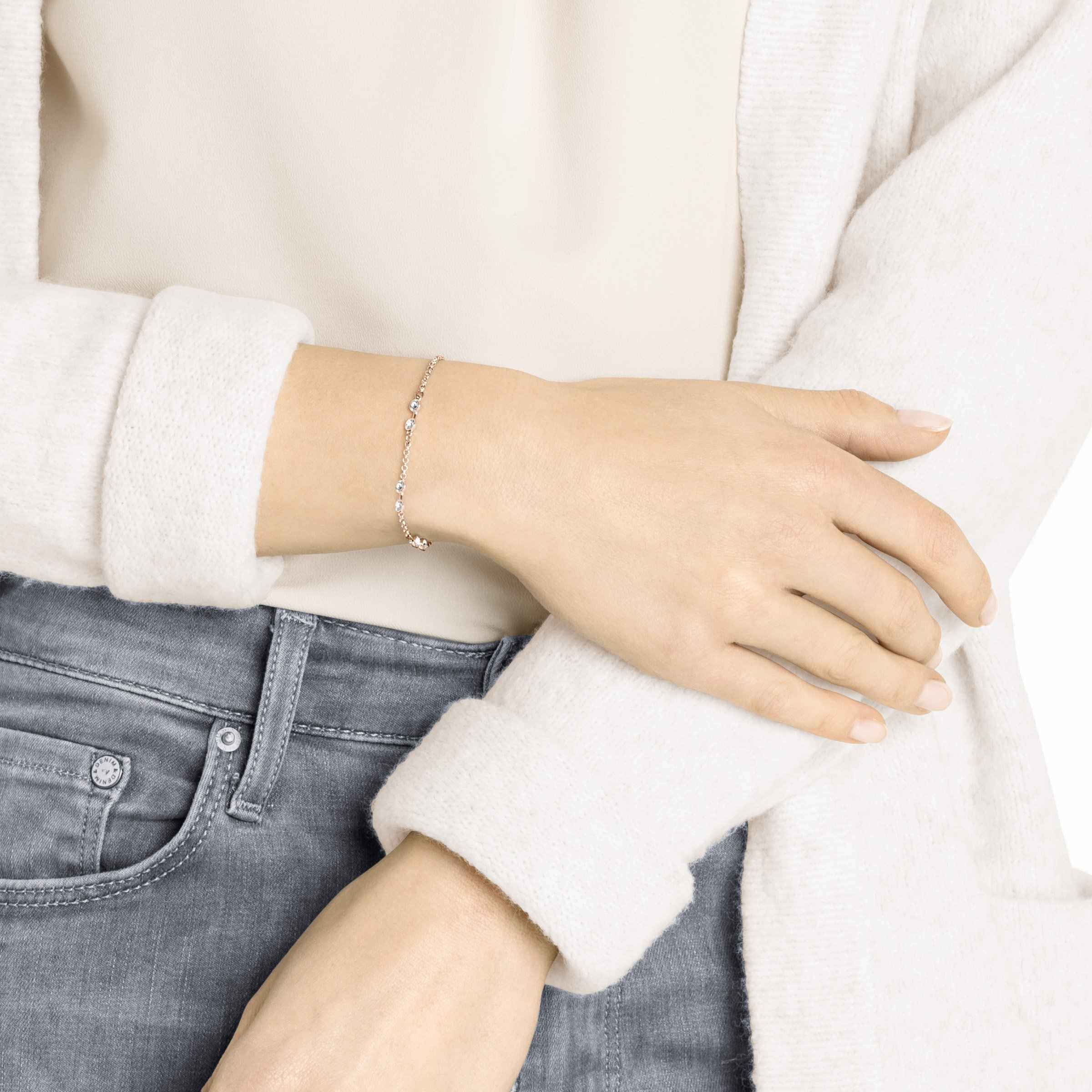 swarovski remix collection carrier  white  rose gold plating