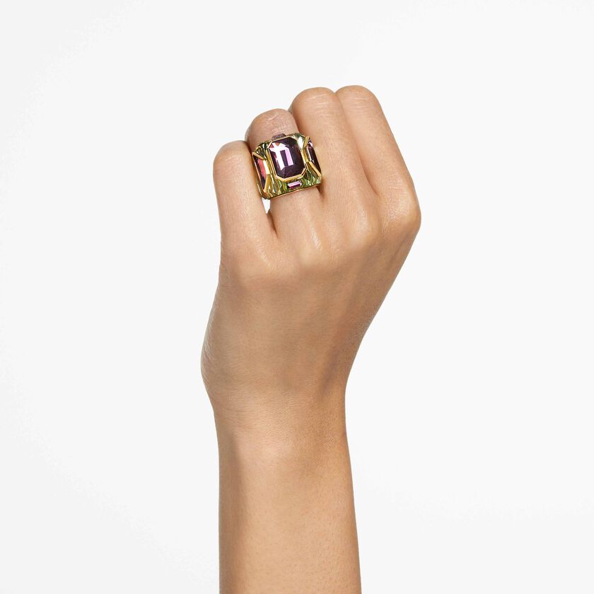 swarovski chroma cocktail ring  green  gold tone plated