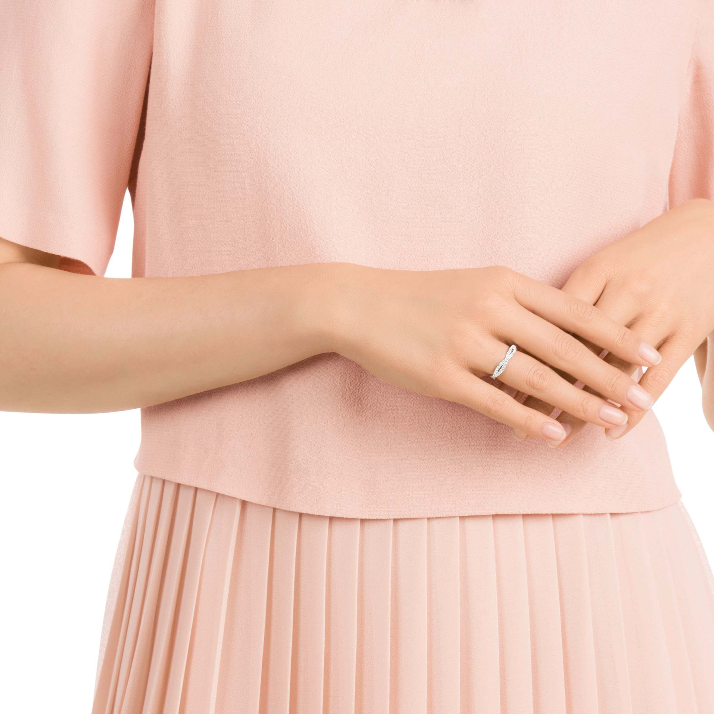 swarovski infinity ring  round cut  white  rhodium plated