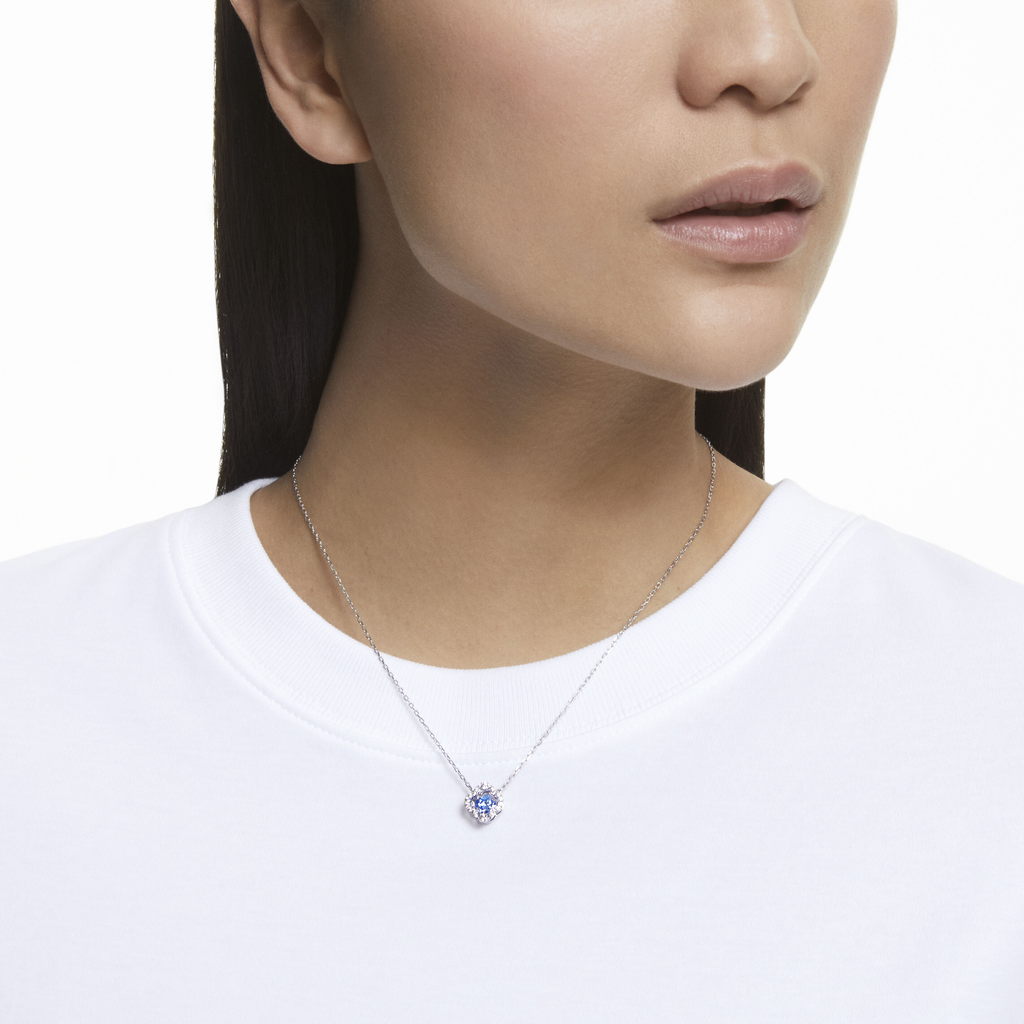 Swarovski Sparkling Dance necklace Clover Blue Rhodium plated