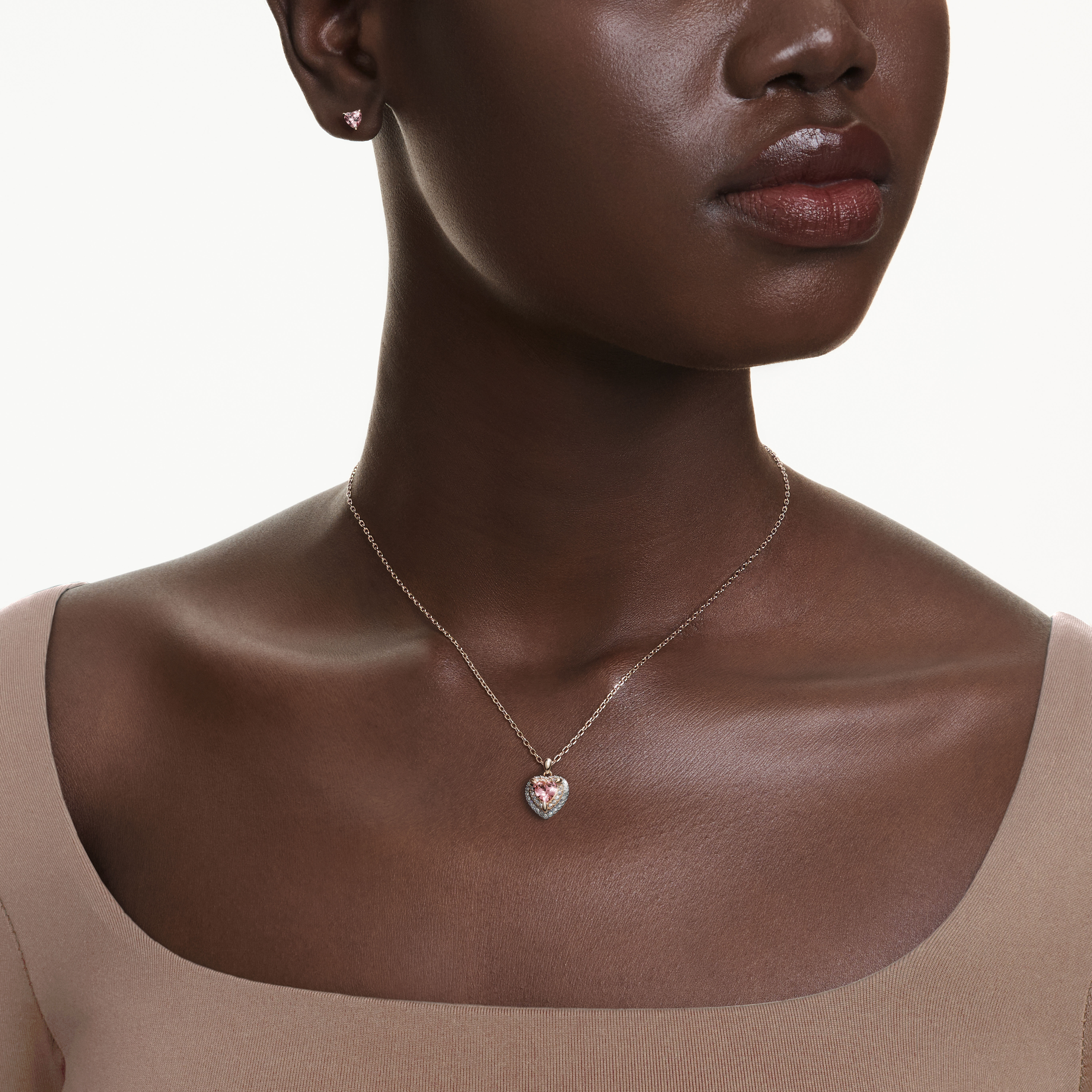 swarovski one set  heart cut  pav   heart  pink  mixed metal finish