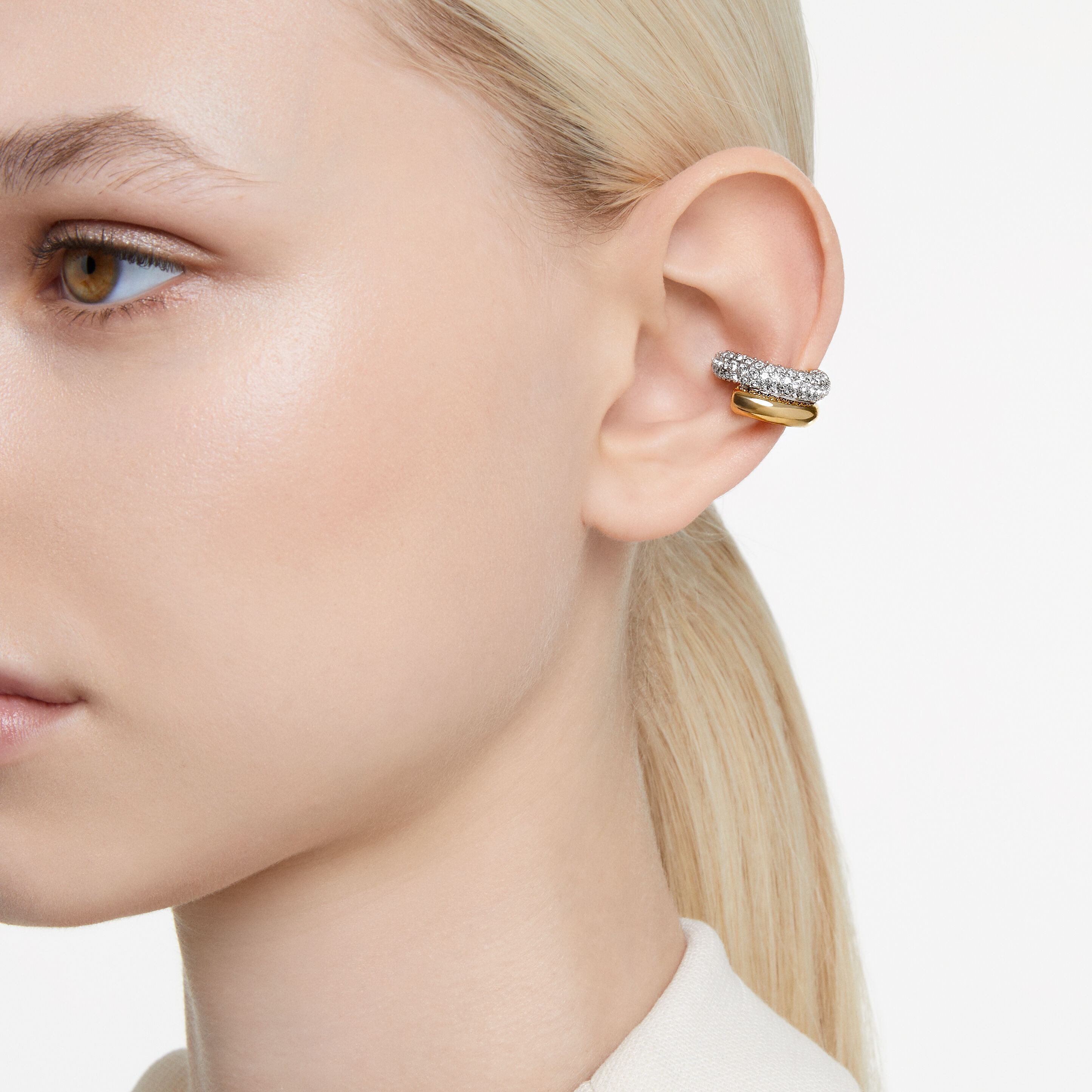 Dextera ear cuff White Gold tone plated