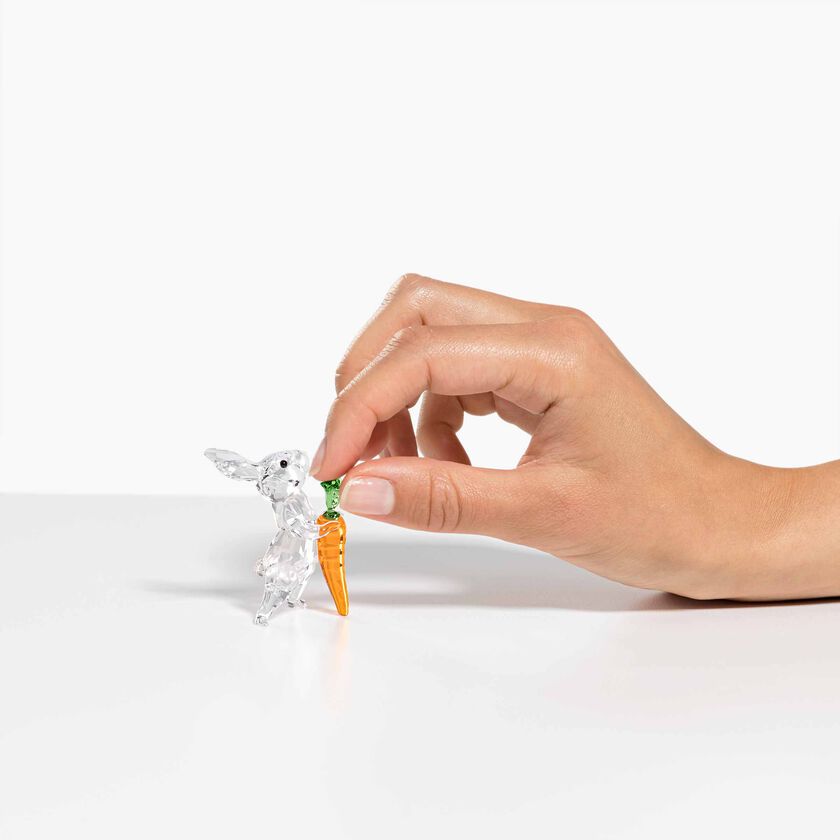 swarovski peaceful countryside rabbit with carrot