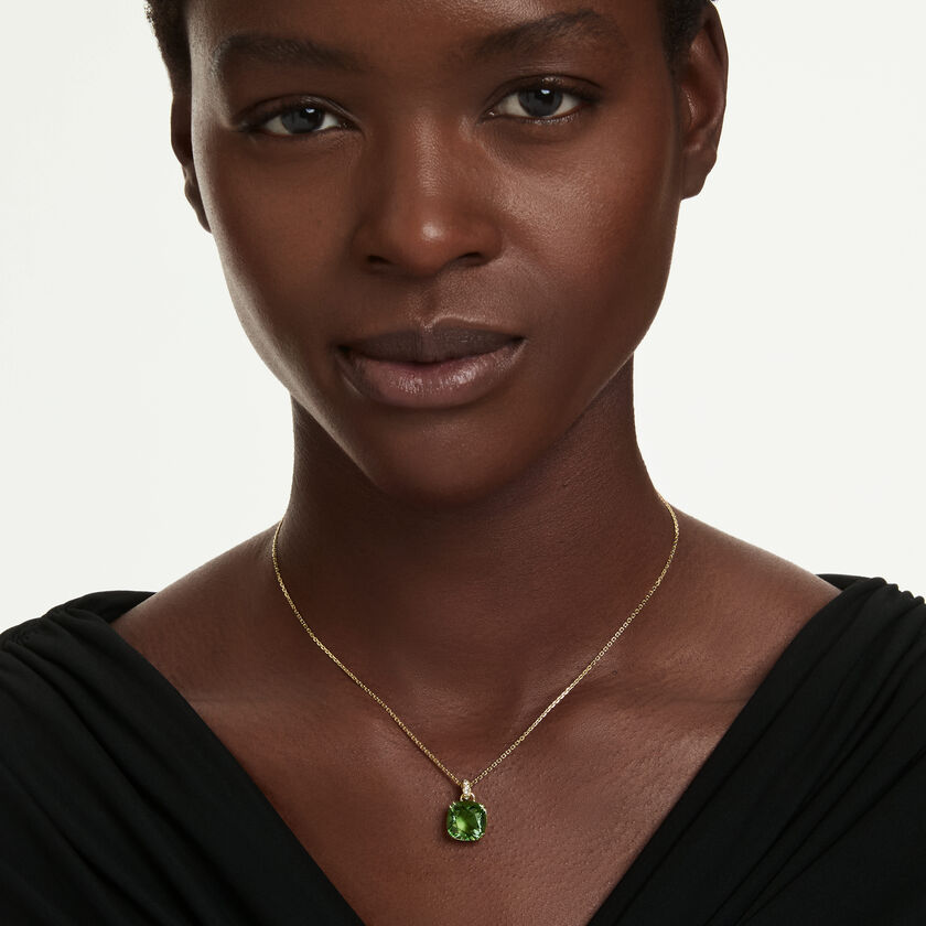 swarovski millenia pendant  cushion cut  green  18k gold finish