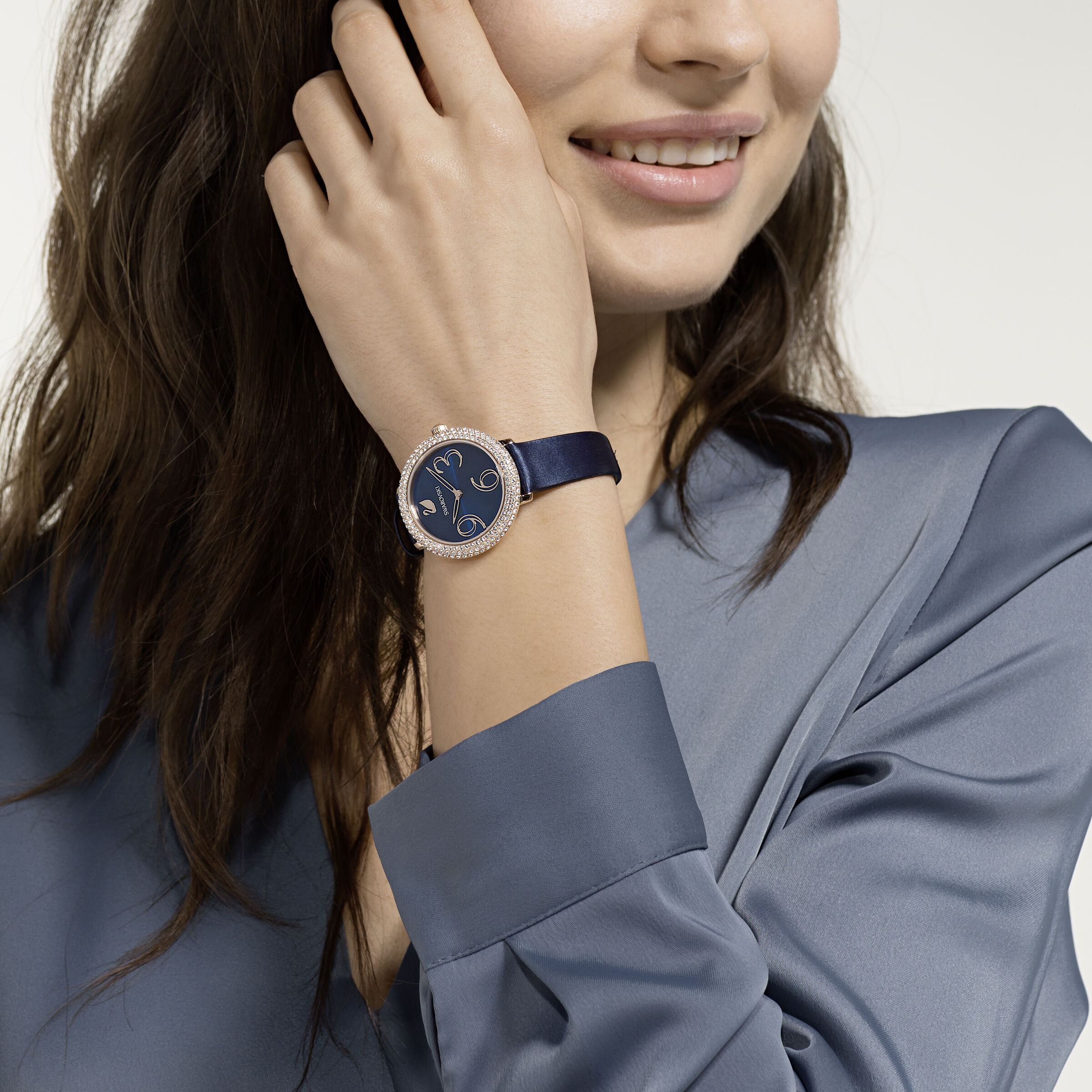 Swarovski crystal clearance frost watch