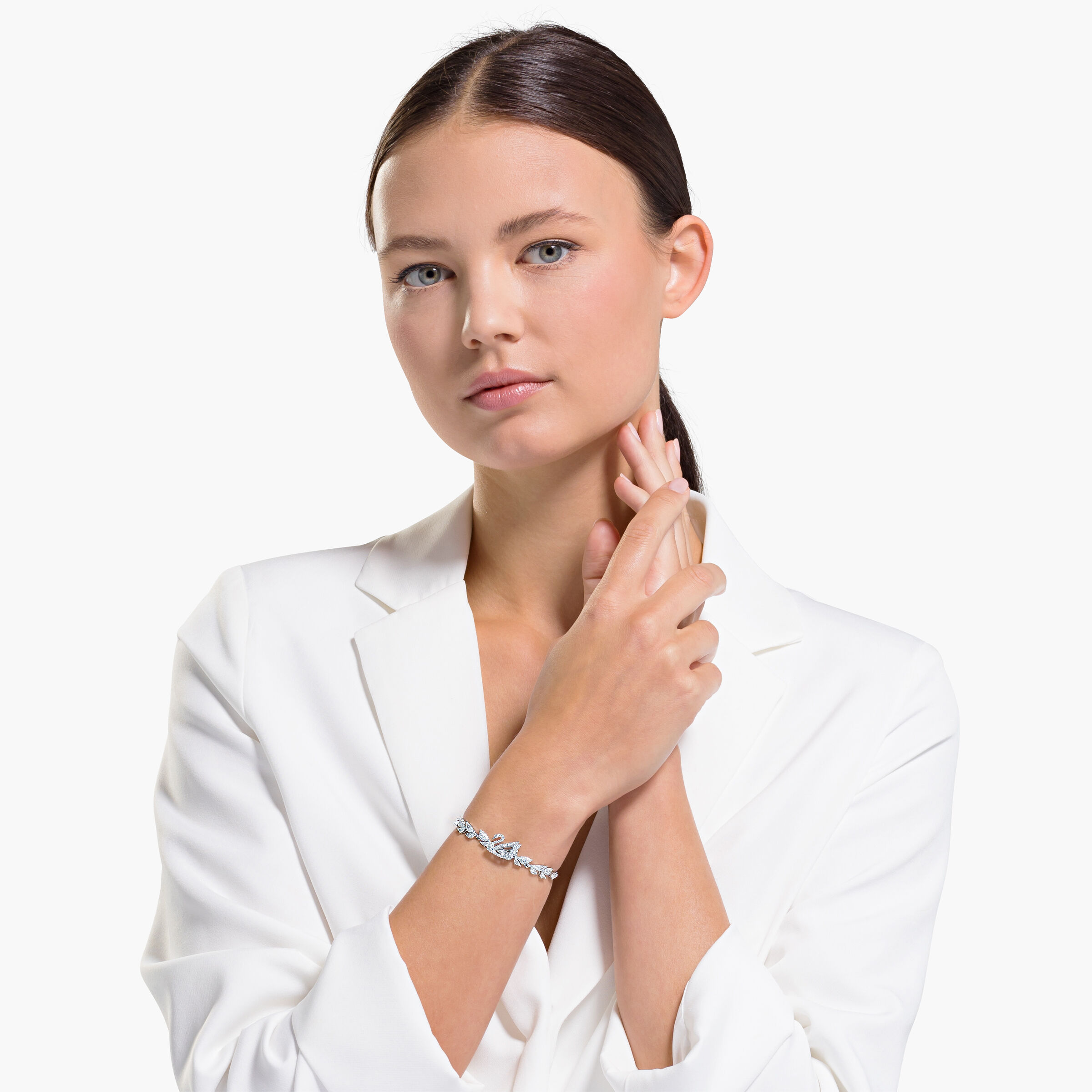 Swarovski 5536548 deals